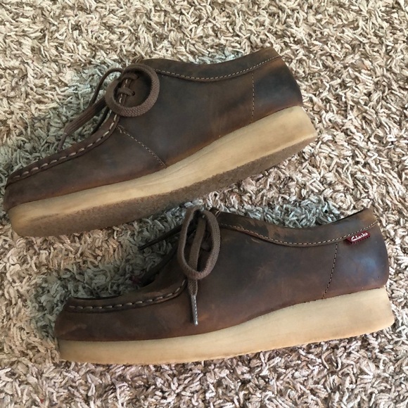 Clark’s Wallabee brown beeswax leather in size 7 - Picture 2 of 4